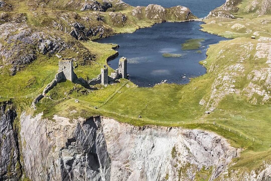 Castles on a Cliff elopement in Ireland