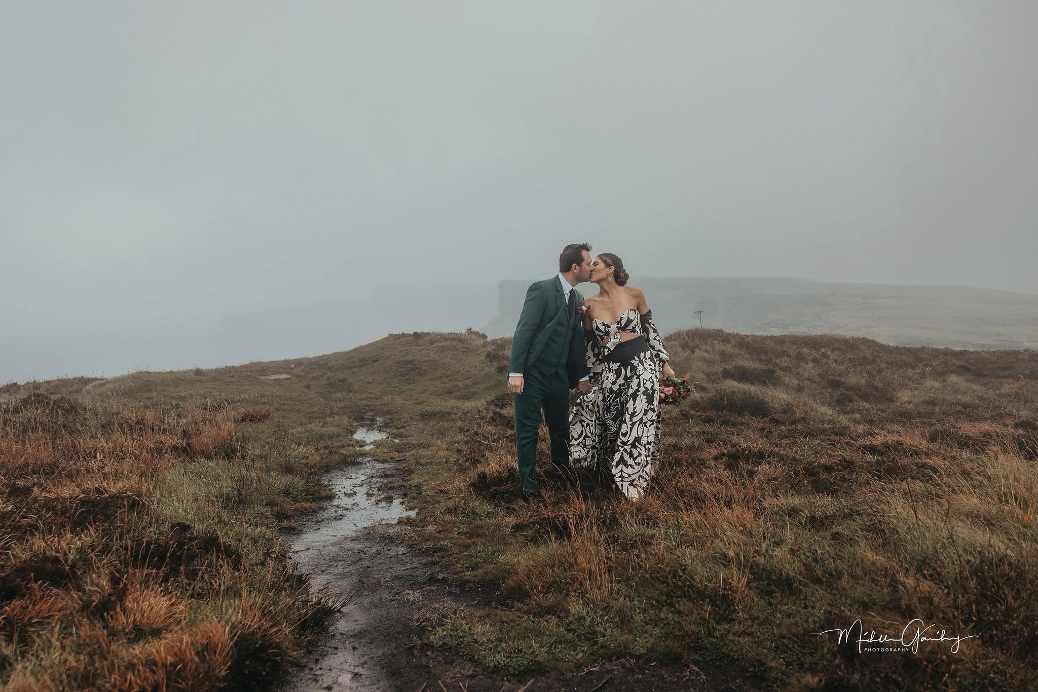 Elopement in Ireland at the Cliffs of Moher